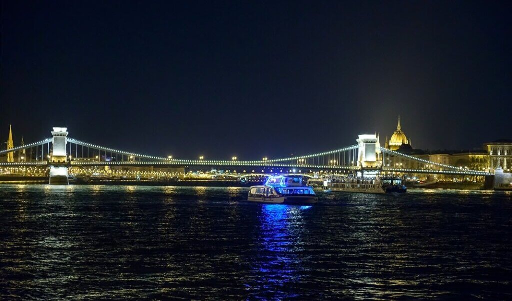 new years eve budapest cruise